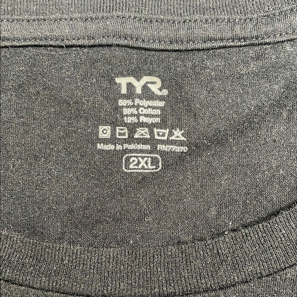 TYR UltraSoft Men's Short Sleeve Graphic Tee - Picture 8 of 10